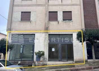 Foto 1 - Locale Commerciale Via Umberto I
 
35, Roccapalumba - foto 1