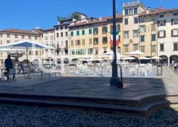 Foto 2 - Attività Commerciale piazza San Giacomo, Udine - foto 2