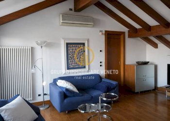 Foto 2 - Three-room apartment Viale Monte Grappa
 
6, Treviso - photo 2