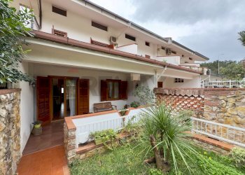 Casa all\'aperto - Villa Via Eurialo
 
14/B, Palermo - foto 1