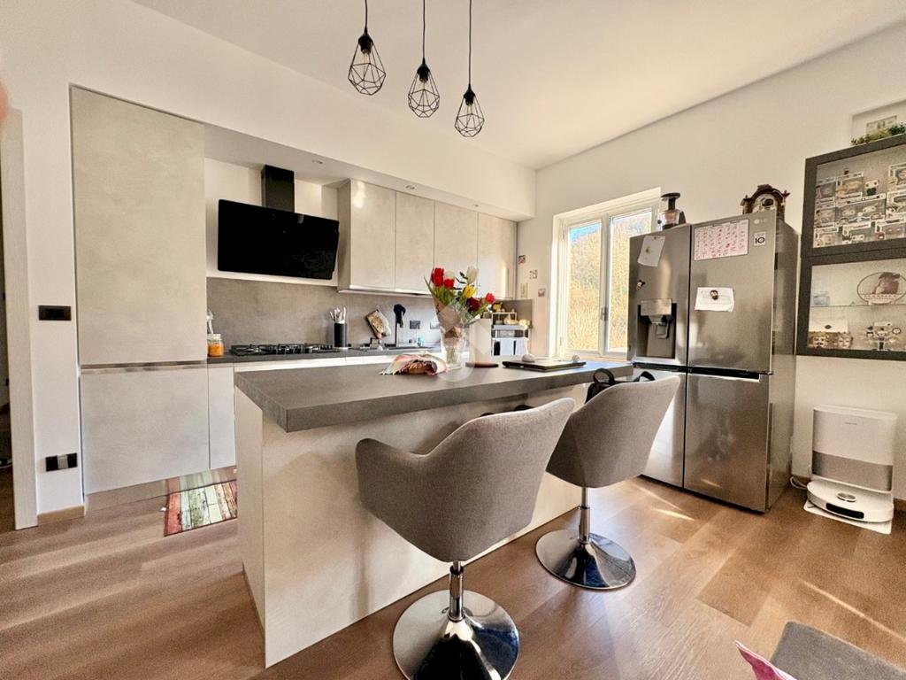 Four-room apartment Via Arvigo, Sant'Olcese - photo 1