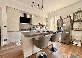 Quadrilocale Via Arvigo, Sant'Olcese - foto 1