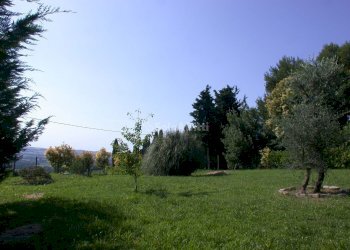 giardino - Four-room apartment strada Pozzetti
 
4, Pesaro - photo 6