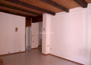 camera - Bilocale XXIV Maggio
 
3, Fano - foto 1