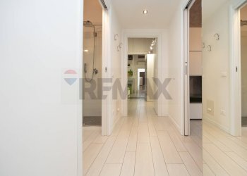 Hall / corridoio - Trilocale Via Padre Marengoni
 
29, Trezzano Rosa - foto 19