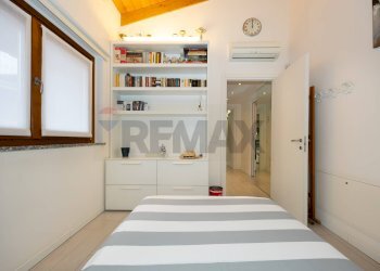 Camera / camera da letto - Trilocale Via Padre Marengoni
 
29, Trezzano Rosa - foto 26