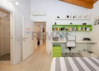 Ufficio - Trilocale Via Padre Marengoni
 
29, Trezzano Rosa - foto 29