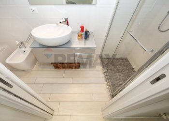 Bagno - Trilocale Via Padre Marengoni
 
29, Trezzano Rosa - foto 33