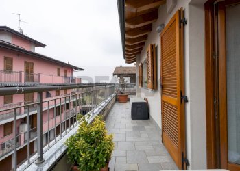 Balcone - Trilocale Via Padre Marengoni
 
29, Trezzano Rosa - foto 39