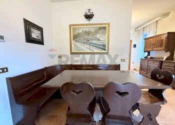 Sala da pranzo - Appartamento Porte di Rendena - foto 5