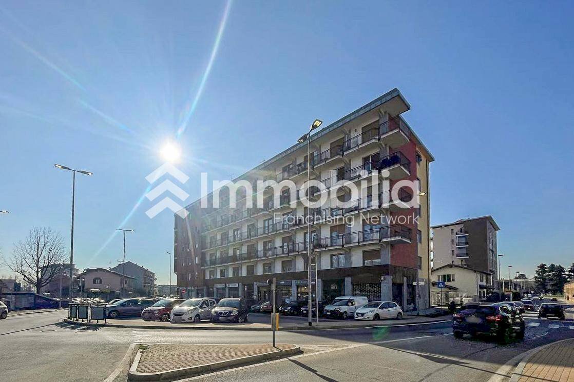 Foto 1 - Bilocale piazza 1°maggio
 
10, Grugliasco - foto 1