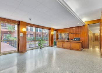 Ricezione / Lobby - Trilocale VIA SAN LUCA
 
10, Milano - foto 3