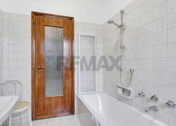 Bagno - Trilocale VIA SAN LUCA
 
10, Milano - foto 22