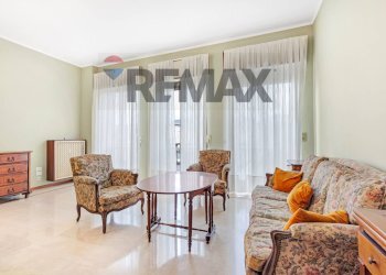 Soggiorno - Trilocale VIA SAN LUCA
 
10, Milano - foto 25