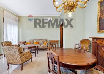 Sala da pranzo - Trilocale VIA SAN LUCA
 
10, Milano - foto 27