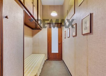 Hall / corridoio - Trilocale VIA SAN LUCA
 
10, Milano - foto 31