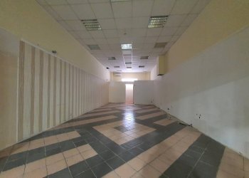 Foto 3 - Negozio viale Magna Grecia, Catanzaro - foto 3