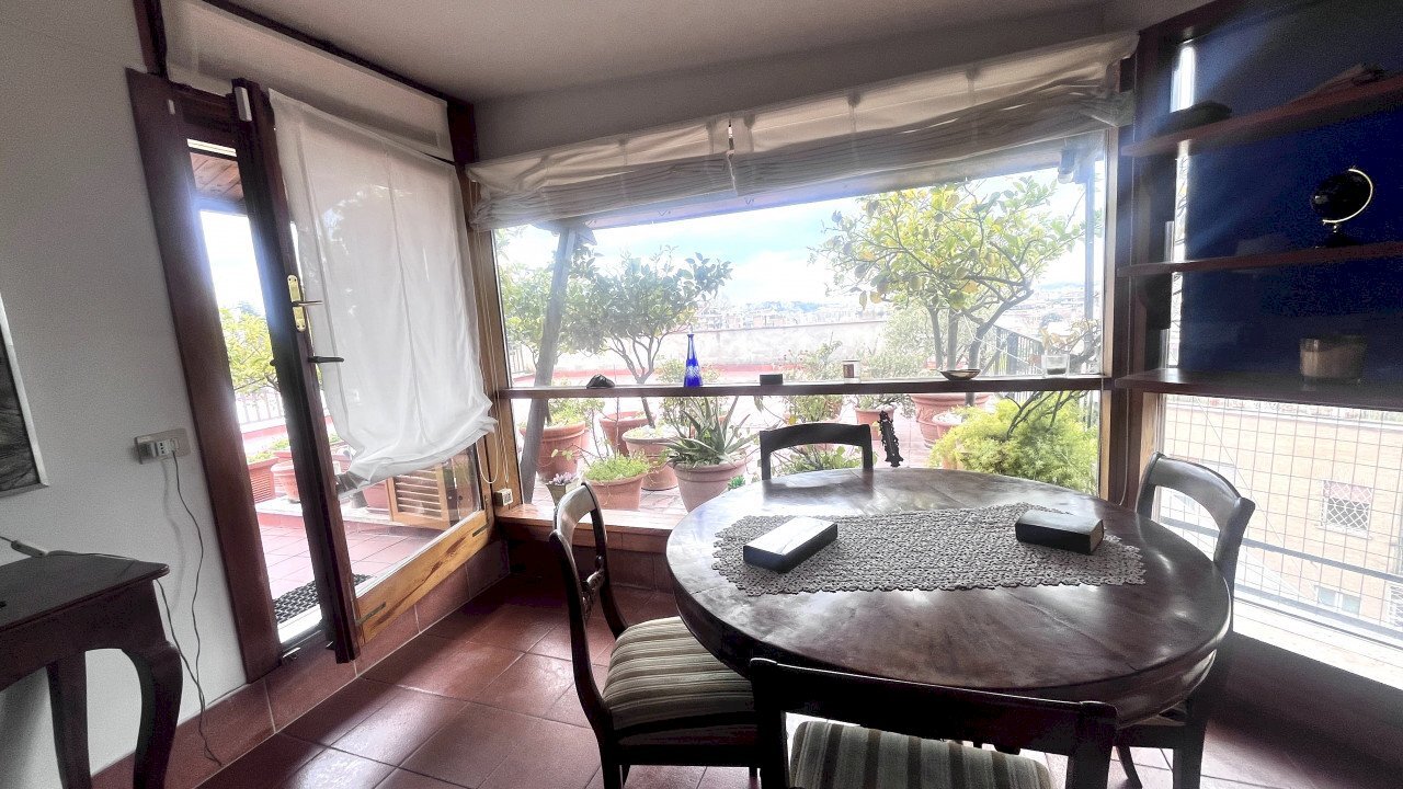 Trilocale Via degli Orti della Farnesina, Roma - foto 3