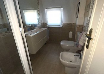 Trilocale Via degli Orti della Farnesina, Roma - foto 13