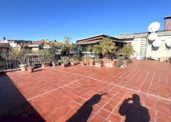 Trilocale Via degli Orti della Farnesina, Roma - foto 15