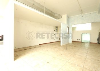 IMG_5651.JPG - Commercial Premises via dal ponte 228, Torri di Quartesolo - photo 1