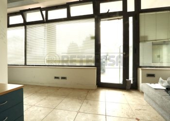 IMG_5644.JPG - Commercial Premises via dal ponte 228, Torri di Quartesolo - photo 3