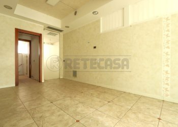 IMG_5646.JPG - Commercial Premises via dal ponte 228, Torri di Quartesolo - photo 5