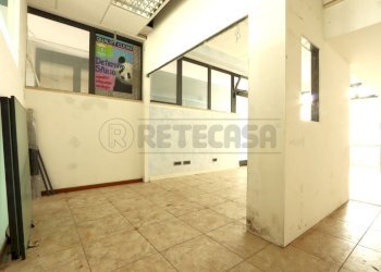 IMG_5654.JPG - Commercial Premises via dal ponte 228, Torri di Quartesolo - photo 12