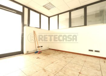 IMG_5655.JPG - Commercial Premises via dal ponte 228, Torri di Quartesolo - photo 13