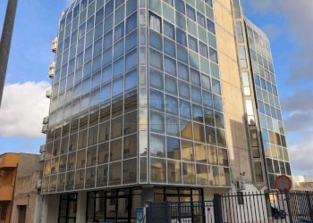 WhatsApp Image 2026-01-29 at 16.24.41 (1).jpeg - Ufficio via carlo cattaneo  42, Marsala - foto 1