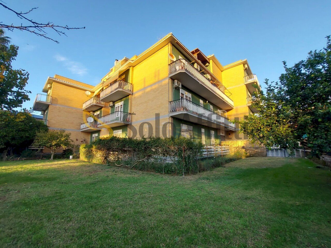 esterno palazzina.jpeg - Attic Via Mario Giuliano, Fiumicino - photo 1