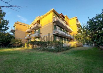 esterno palazzina.jpeg - Attico Via Mario Giuliano, Fiumicino - foto 1