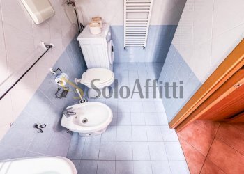 Bagno - Bilocale Via Gian Lorenzo Bernini, Napoli (zona Vomero) - foto 16