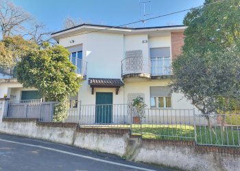 20260205_114326.jpg - Casa indipendente VIA MARCONI 60, Fornovo di Taro - foto 3