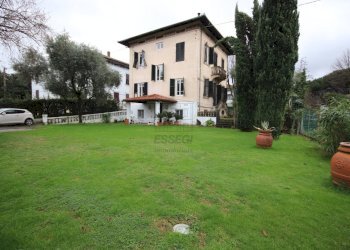 VILLA SINGOLA PRIMI 900  (39).JPG - Villa Via Ludovica 56, Lucca - foto 12