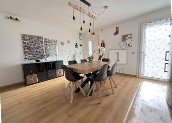 2.jpg - Porzione di casa Via Piave 112, Quinto Vicentino - foto 2