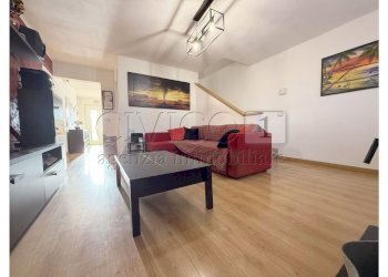 9.jpg - Porzione di casa Via Piave 112, Quinto Vicentino - foto 7