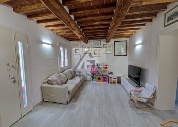 villa-vendita-lucca-fusca_8.jpg - Villa Via del Palazzaccio, Lucca - foto 1