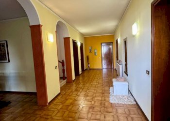 PHOTO-2026-02-05-10-29-32.jpg - Villa Via Pietro Nenni, Bosaro - foto 9