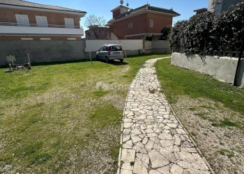 IMG-20250303-WA0033.jpg - Four-room apartment Via Arcobaleno 33, Anzio - photo 19