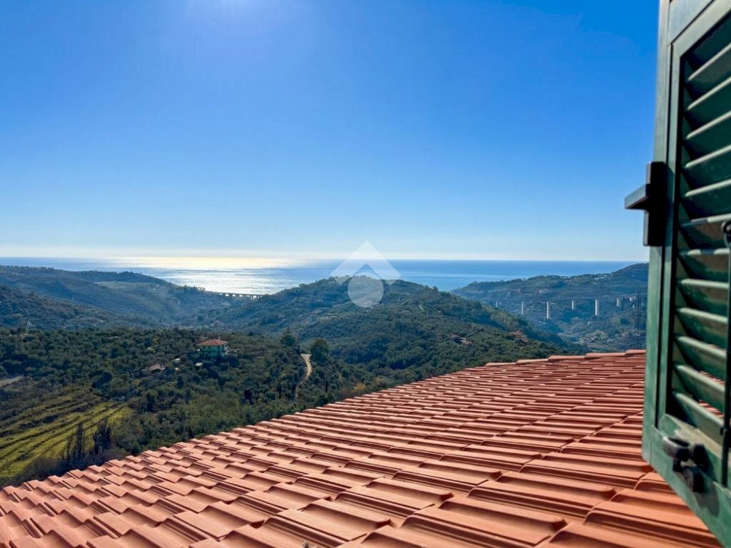 Four-room apartment Via Torquato Tasso, Civezza - photo 3