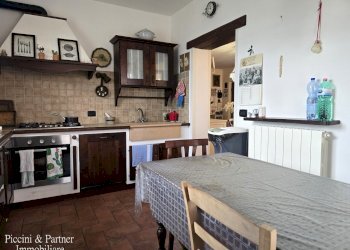 30.jpg - Villa Strada Tiberina Nord 395, Perugia - foto 30