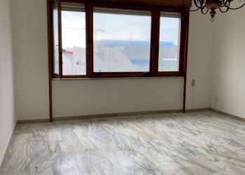 2.jpg - Quadrilocale Viareggio - foto 1