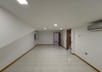 IMG_2437.jpeg - Four-room apartment Via della Dogana 25, Monterotondo - photo 21