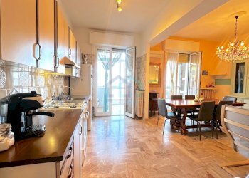 soggiorno - Appartamento VIA FONTANASSA 21, Savona - foto 9