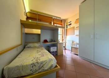 camera da letto - Villa Via dell'Apparita, Vaiano - foto 22