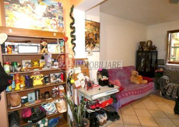 P1090820.JPG - Casa indipendente Borgo San Lorenzo - foto 6