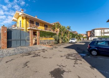 Villa San Gregorio (1).jpg - Casa indipendente Via N. Martoglio 3, San Gregorio di Catania - foto 2