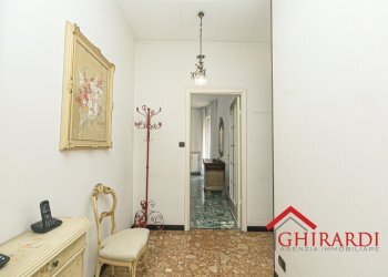 8.1 corridoio.jpg - Appartamento VIA SANT'ALBERTO 13, Genova (zona Sestri Ponente) - foto 30