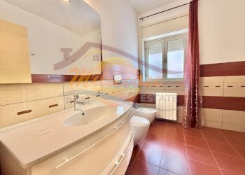 caa2487f-7421-4285-b1ea-13ec5fdba61c.jpeg - Trilocale VIALE AUGUSTA, Siracusa - foto 17